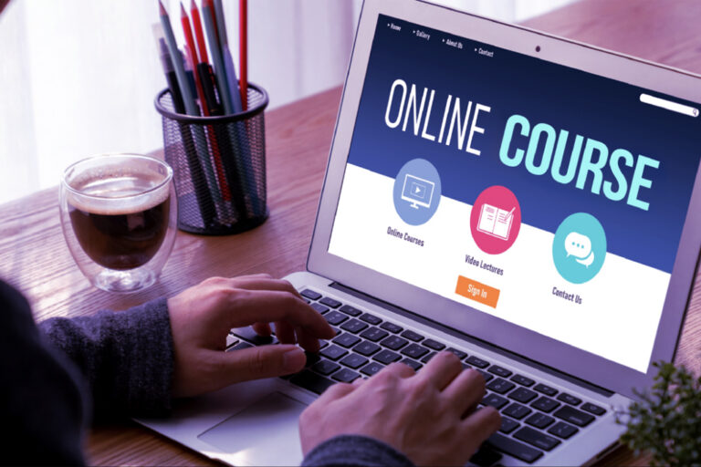 Creating and selling an online course: what you need to know